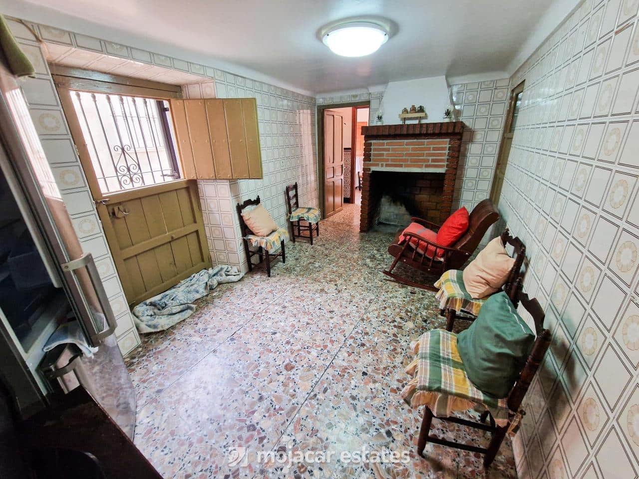 Townhouse for sale in Lubrín, Almería photo 2