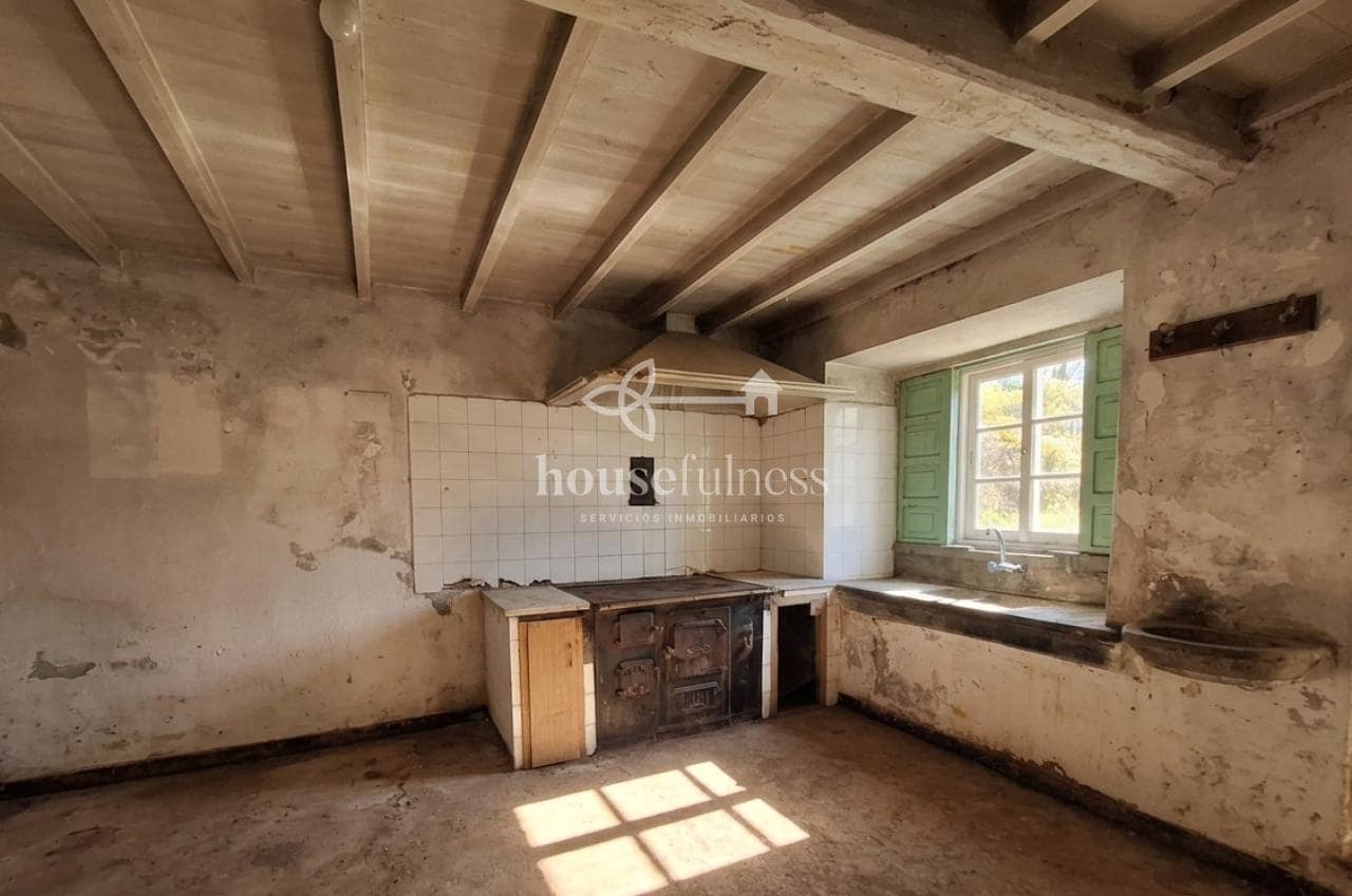 Townhouse for sale in Moeche, A Coruña photo 3