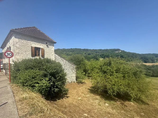 Montaigu De Quercy Stone Village with 2 Bedrooms, Outbuilding photo 3