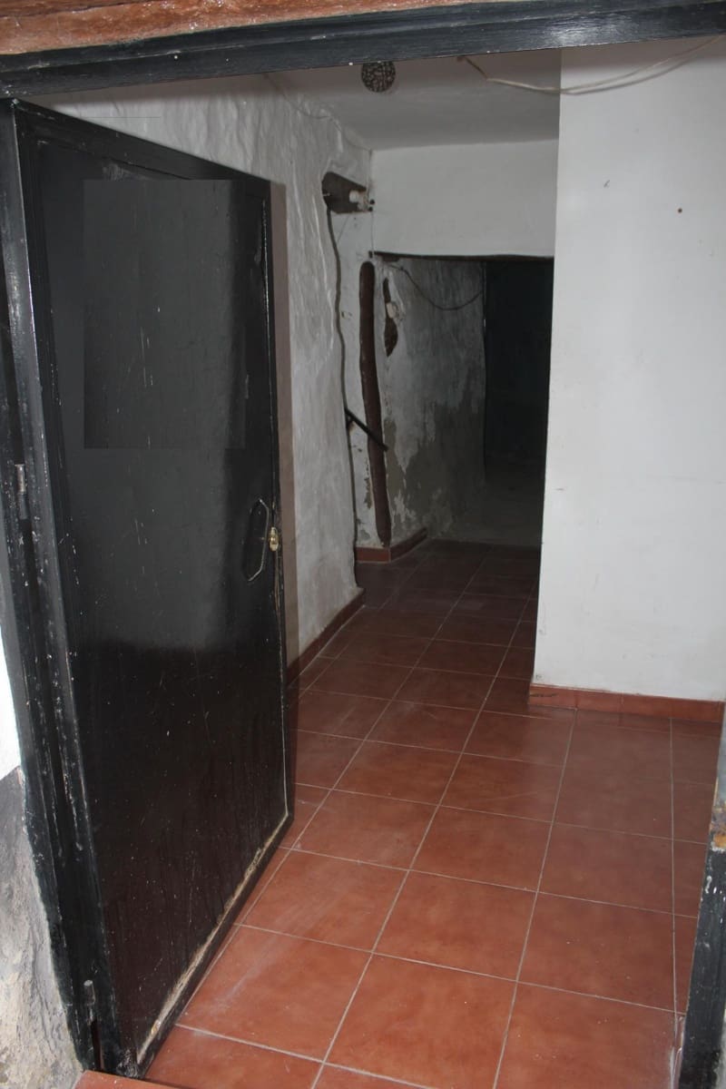 Townhouse for sale in Alquife, Granada photo 4