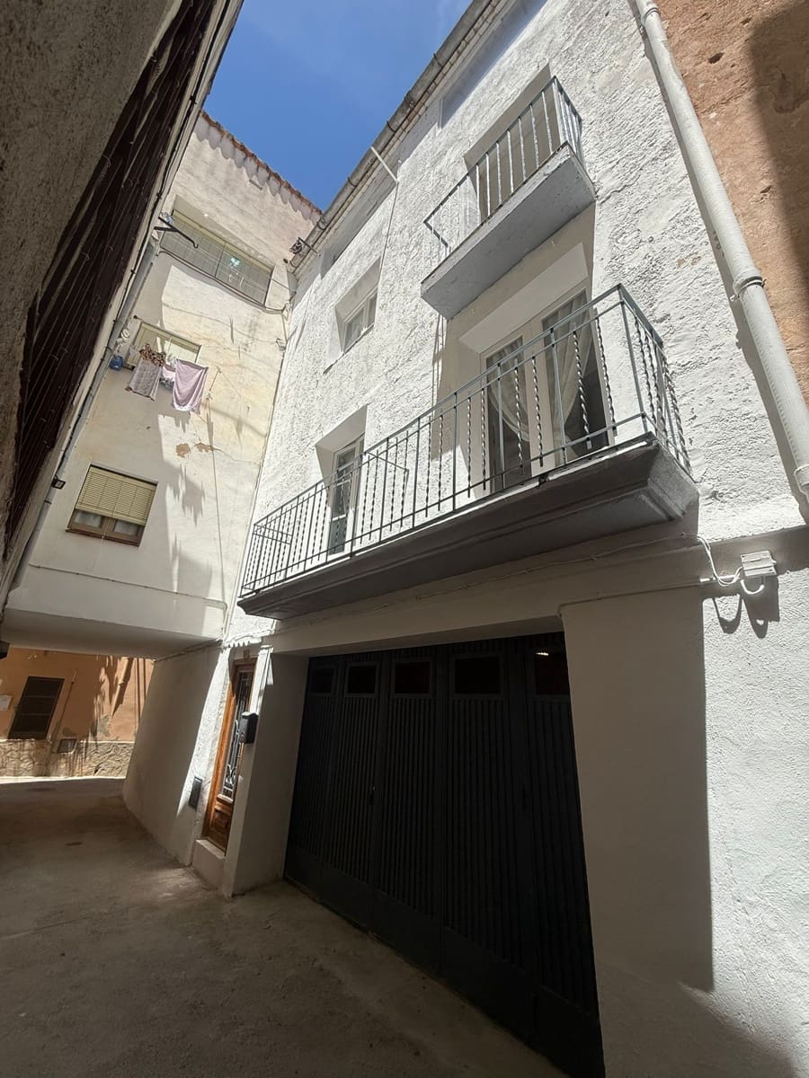 Townhouse for sale in Móra d'Ebre, Tarragona photo 3