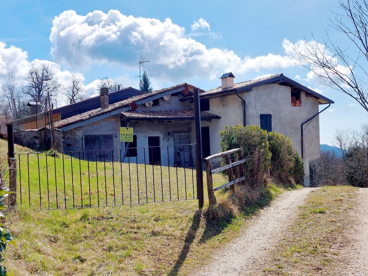 1 bedroom country house, 85 m² Treviso Bresciano, Brescia (province)