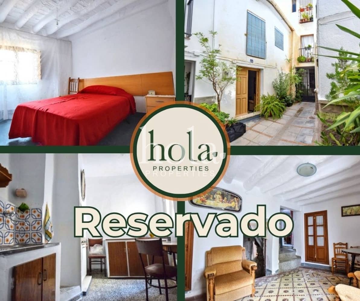 Townhouse for sale in Lanjarón, Granada