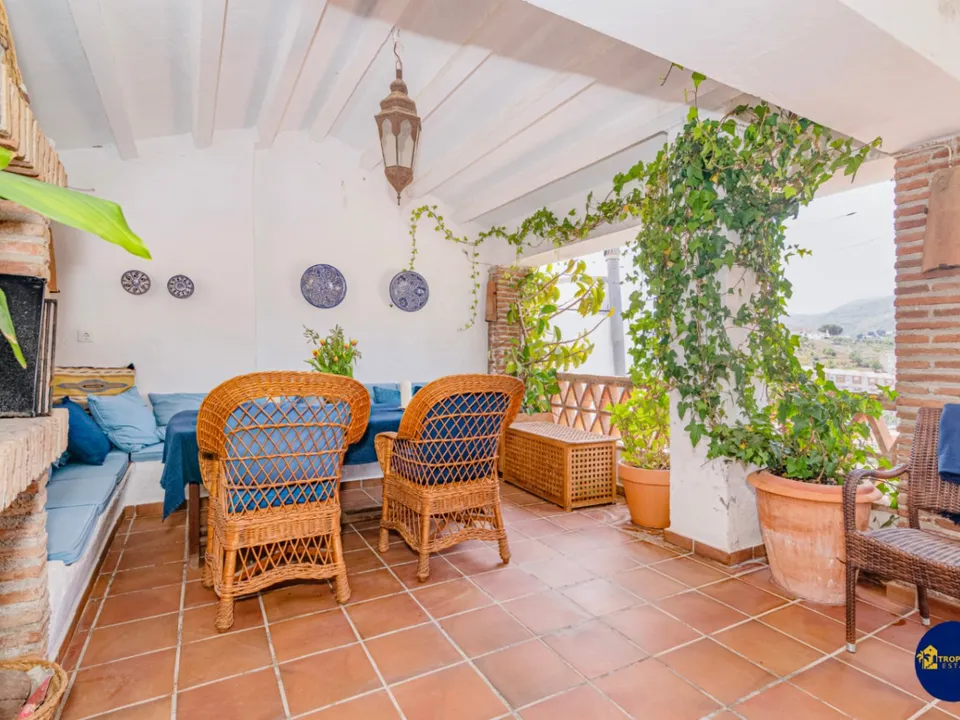 Tropicana Estates photo 4