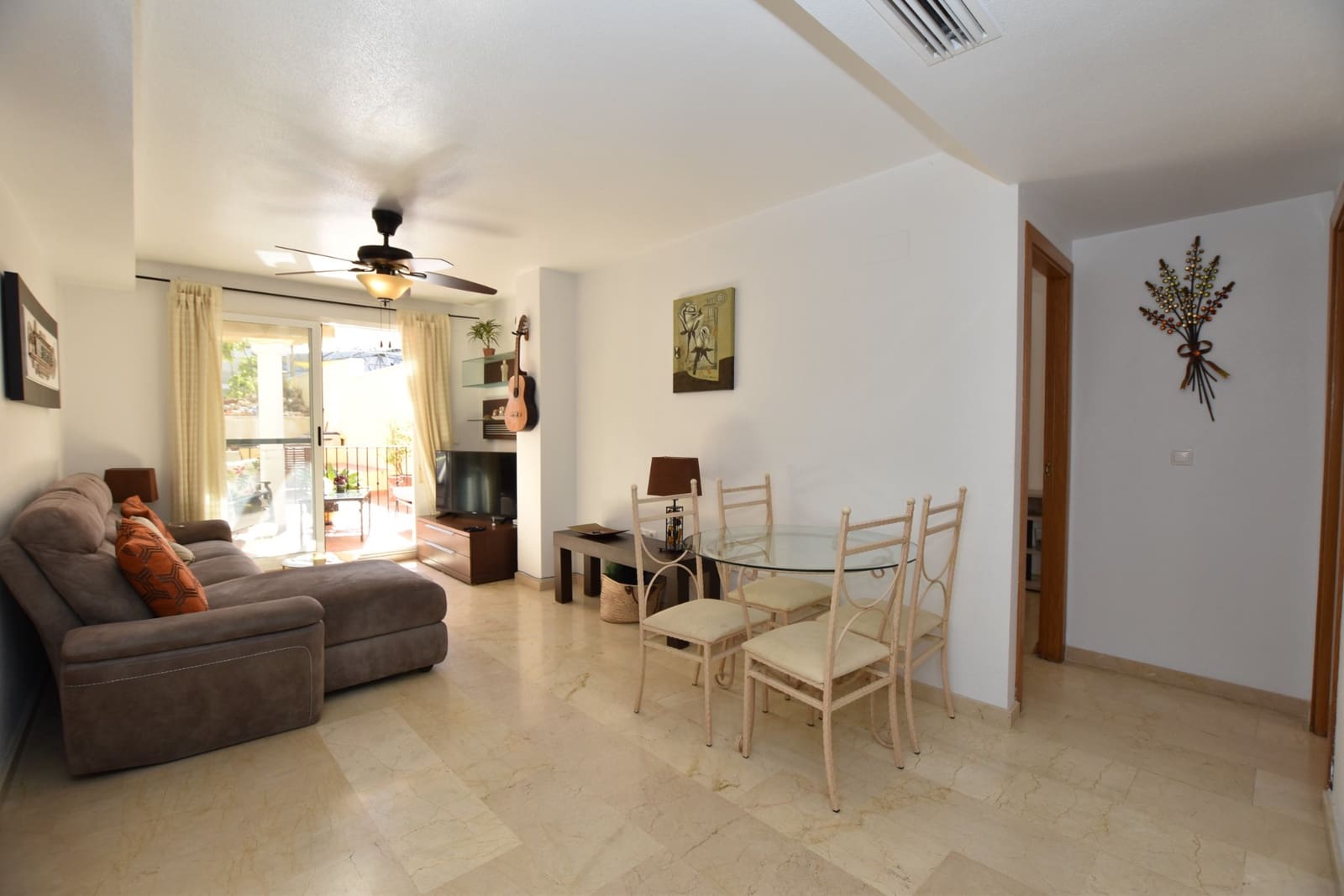 Apartment for sale in Algorfa, Alicante photo 4