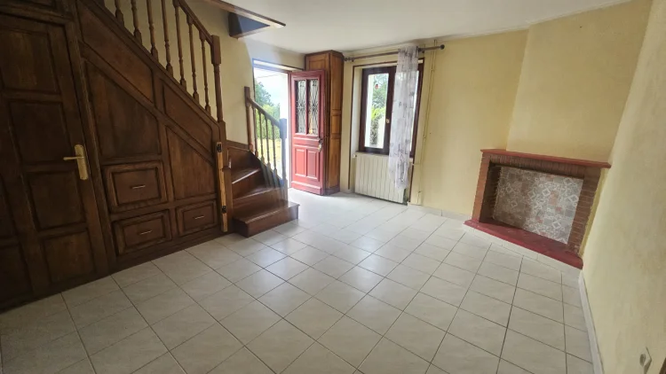 House for Rent photo 2