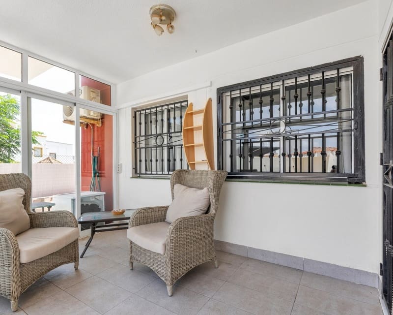 Apartment for sale in Los Altos, Alicante photo 4