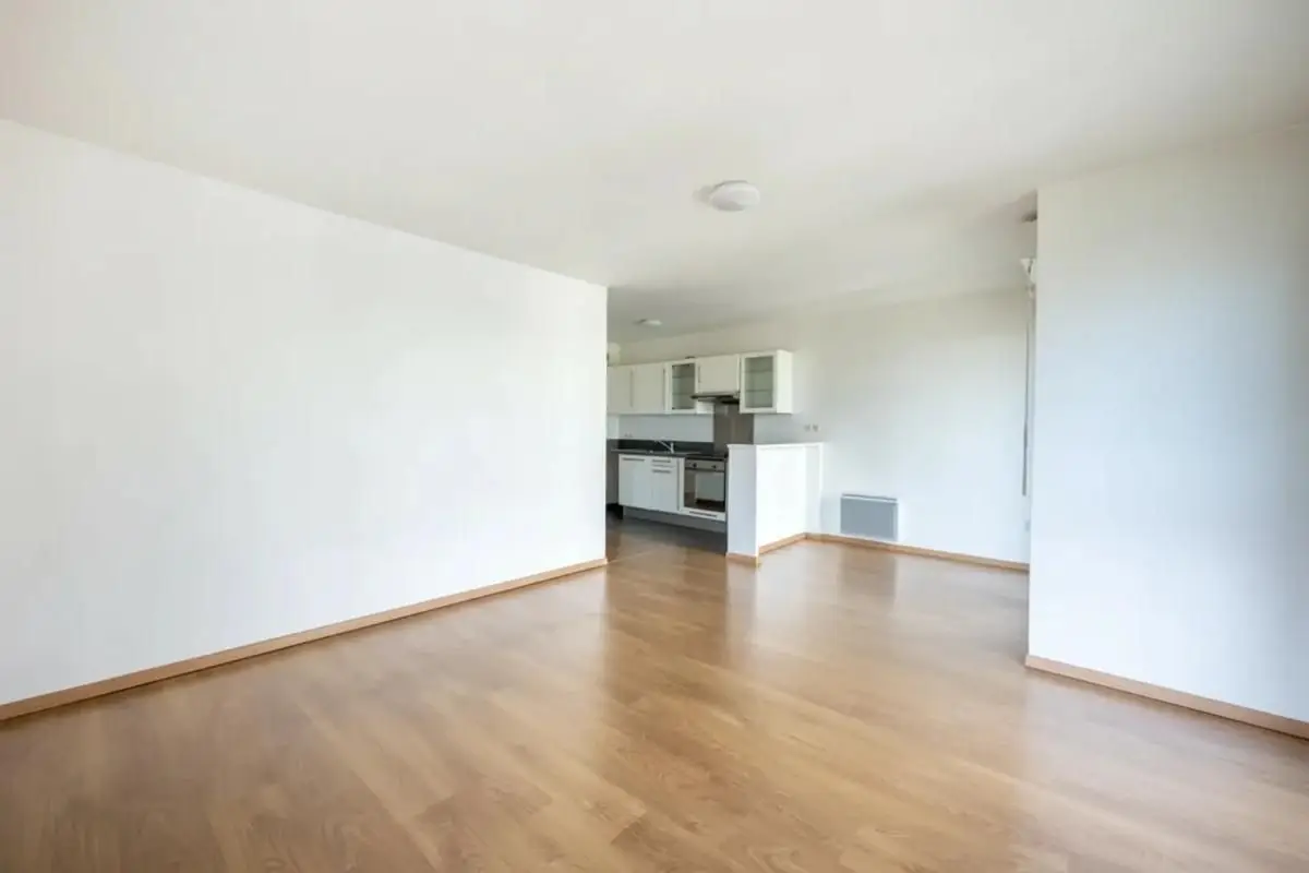 Apartment for sale in Mantes La Jolie — 3 bedrooms, 72 m² photo 3