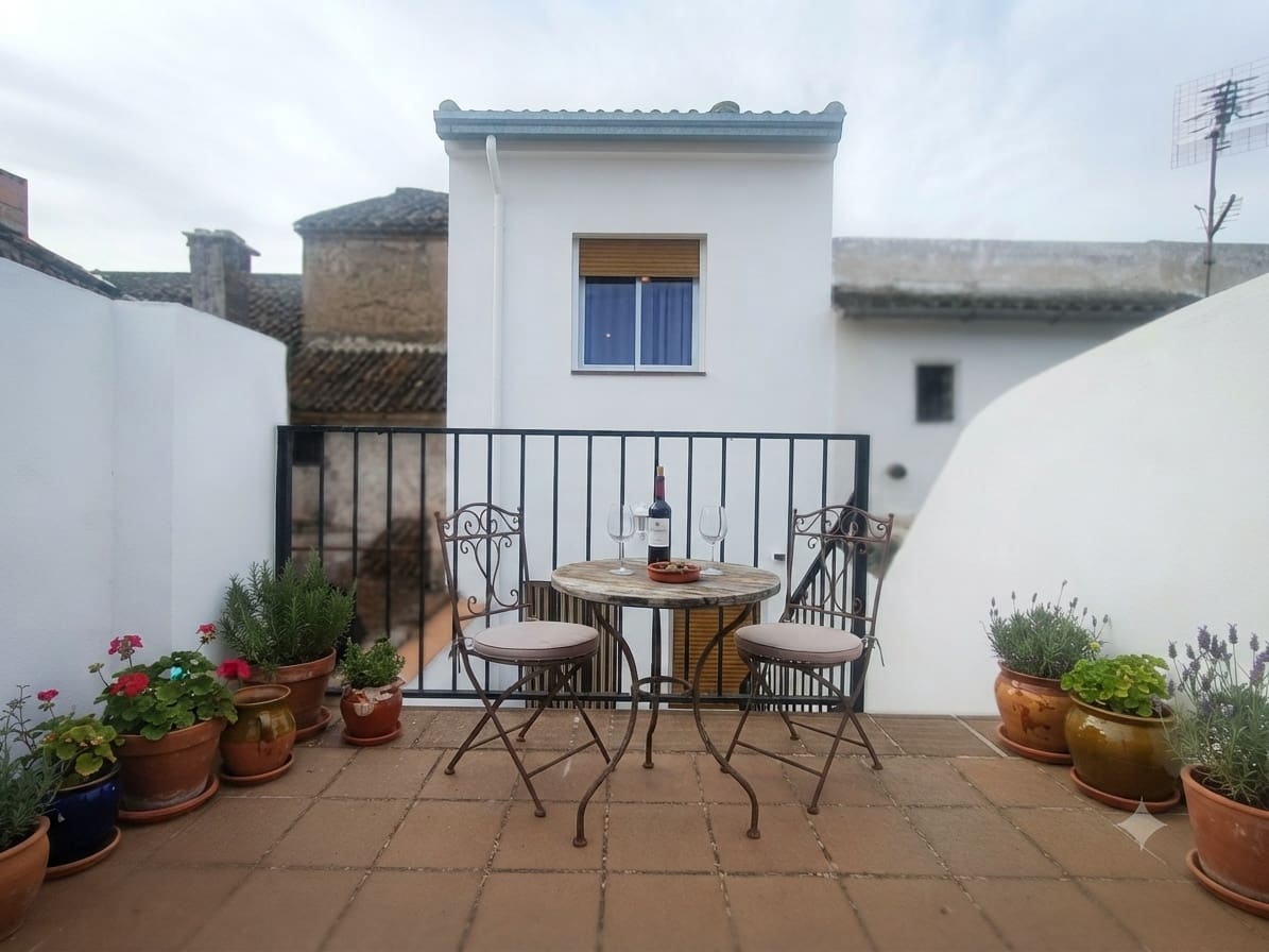 Townhouse for sale in Illora, Granada