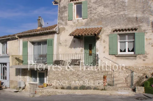 Céreste En Luberon, Nice Village House of 227 m² photo 5