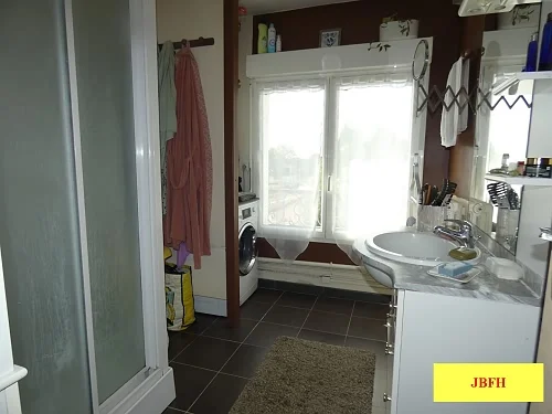 2 Bed Detached House for Sale Near Lapenty photo 4