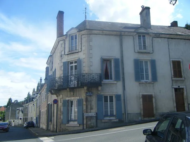 Spacious Home in the Town Centre of Argenton!