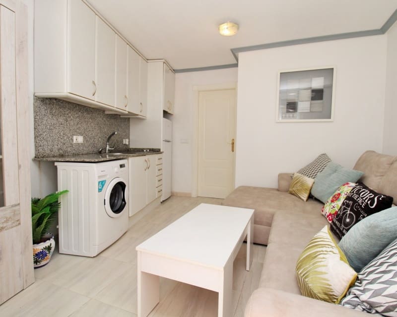 Bungalow for sale in Villamartin, Orihuela, Alicante photo 4