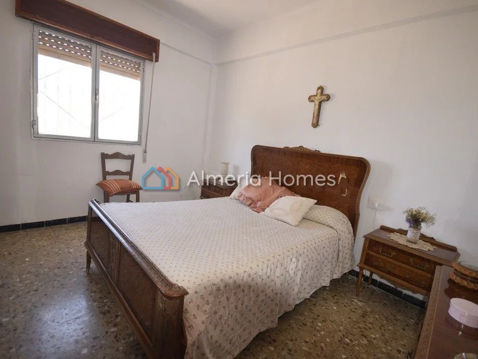 Town house in Partaloa, Almeria province photo 3