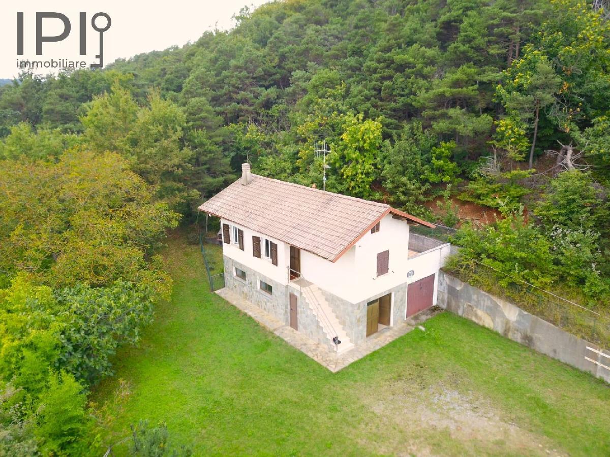 Property in Giusvalla