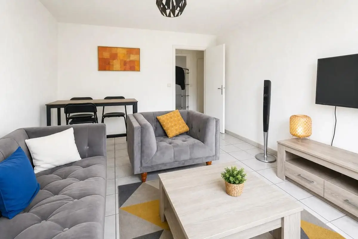 Apartment for sale in Evreux — 3 bedrooms, 64 m² photo 4