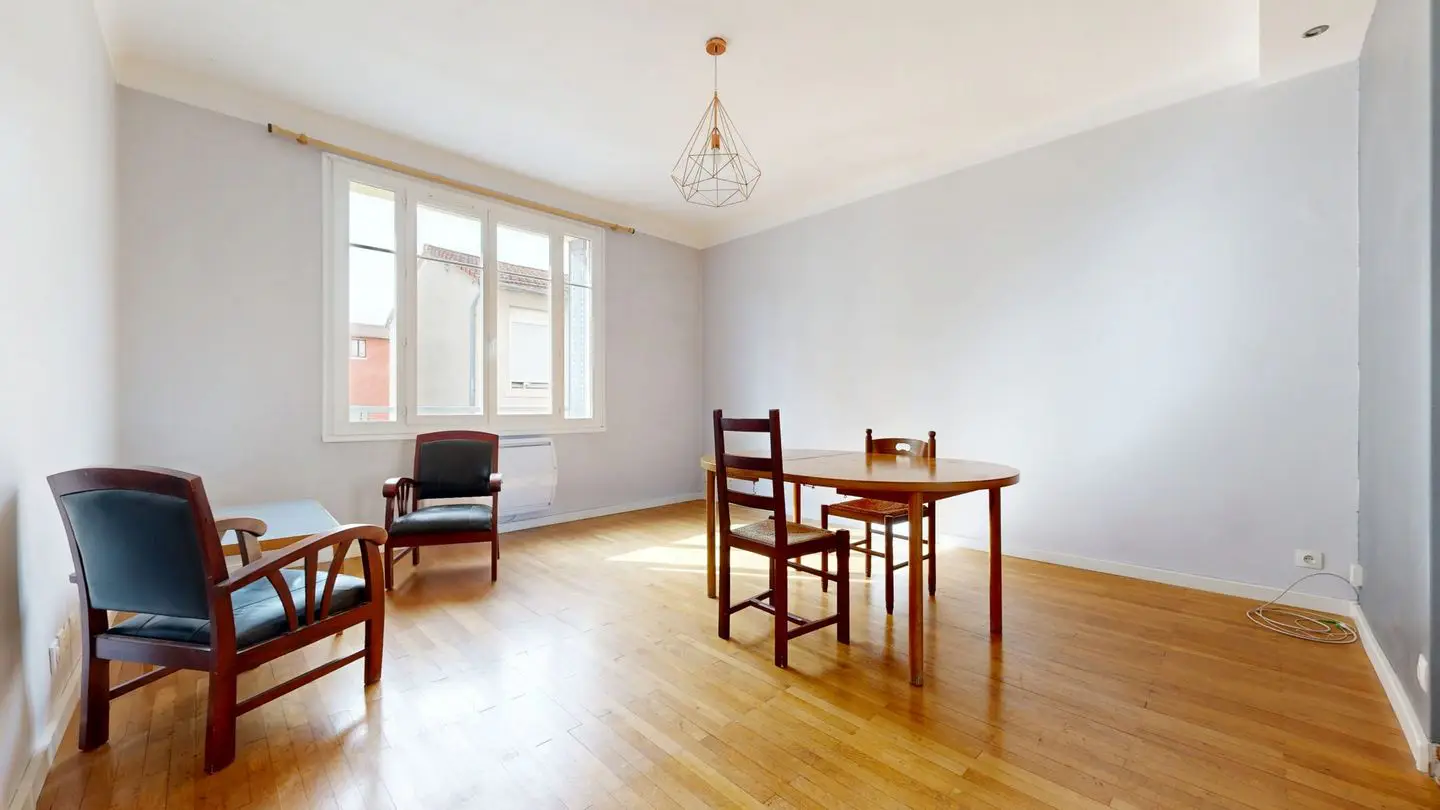 Apartment for sale in Villeurbanne — 2 bedrooms, 66 m² photo 4