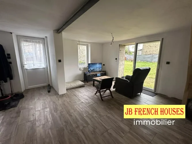 3 Bed Stone House for Sale Near Noth photo 5