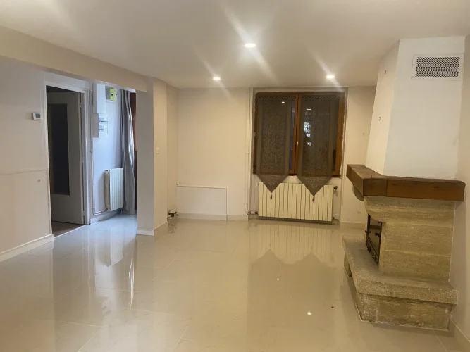 Renovated House with Garden photo 5