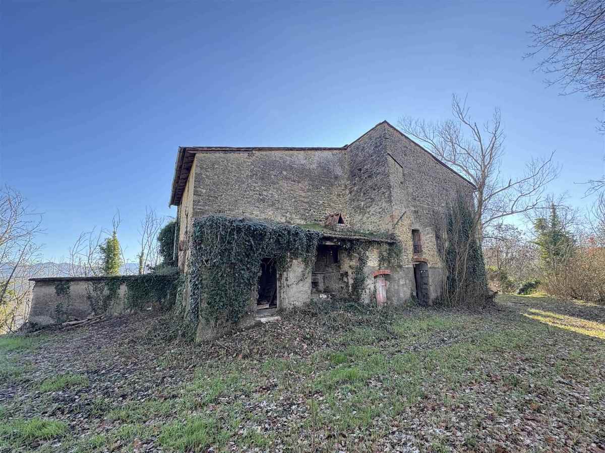 4 bedrooms farmhouse, 267 m² Vicchio, Florence (province) photo 4