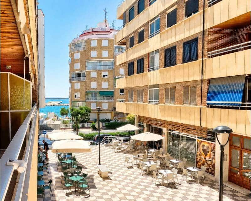 Beach Apartment for sale in Playa del Acequión, Torrevieja, Alicante