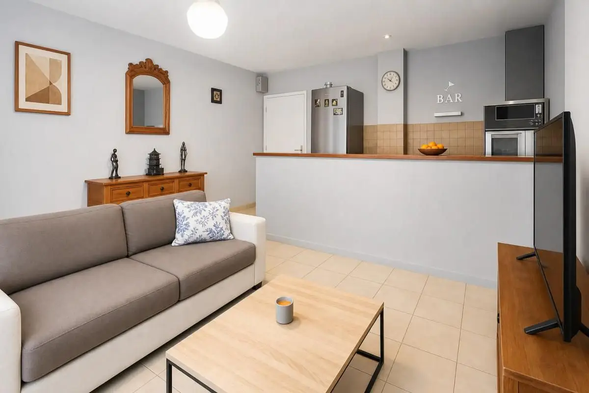 Apartment for sale in Saint Gilles — 2 bedrooms, 55 m²