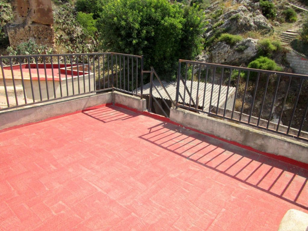 Townhouse for sale in Moixent, Valencia photo 2