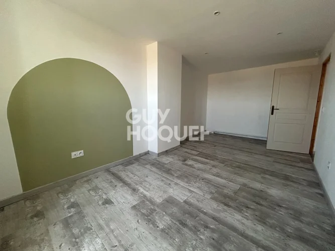 For Sale Exclusively: 4-Room, 84m² Apartment in Olonzac photo 5