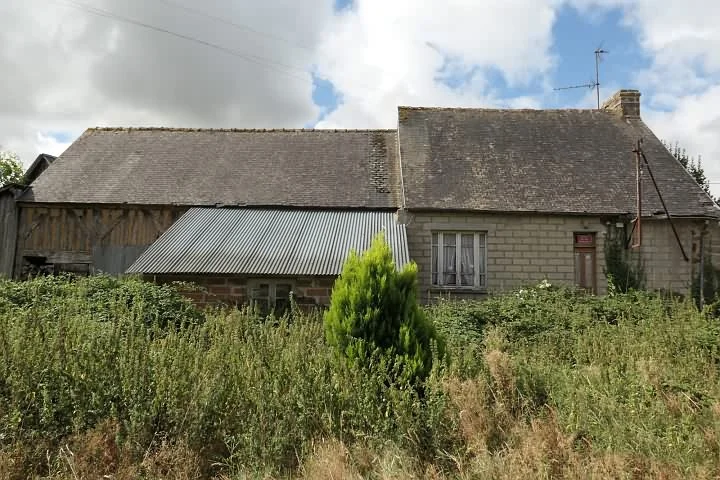 2 Detached Ancient Stone and Slate Properties, Lies in the Countryside, in the Area of Saint Roch photo 5