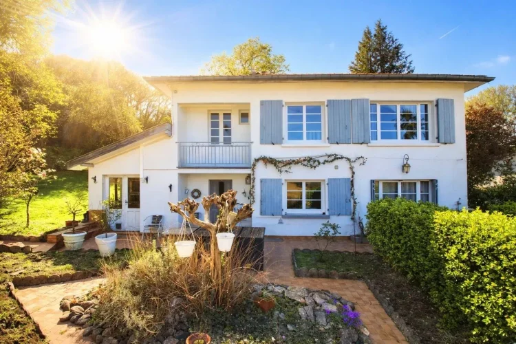 Under Offer - Beautiful 124m² Family House in Castagnède