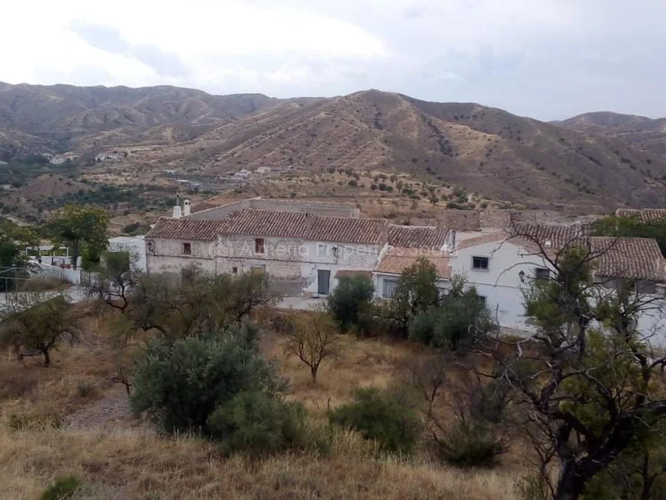 Farm house in Albanchez, Almeria province photo 4