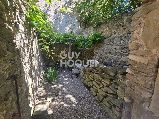 House 6 Rooms for Sale in la Livinière - Exclusive Guy Hoquet Olonzac photo 4
