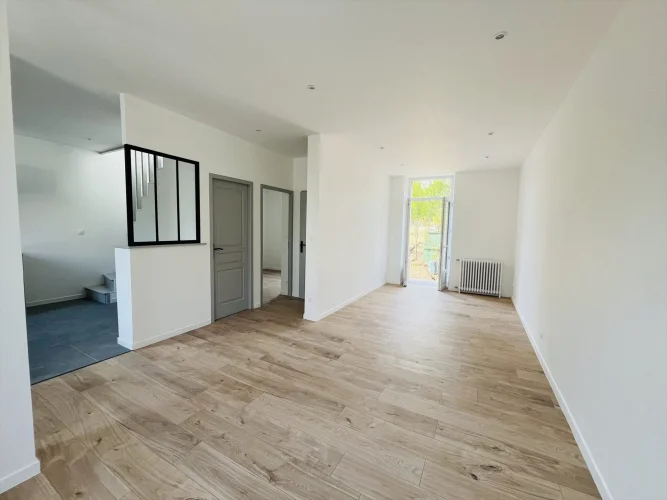 1930s House Fully Renovated photo 2