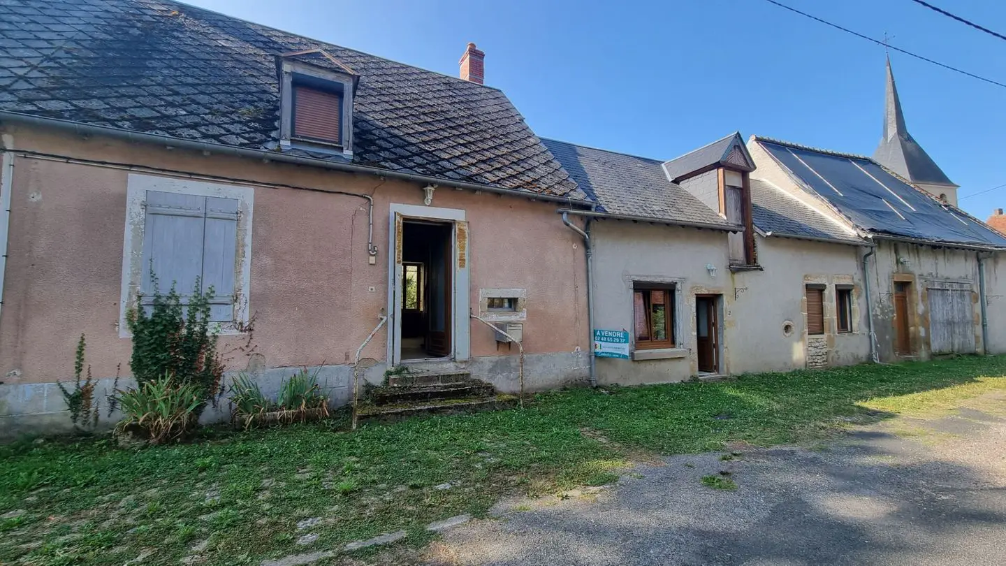 House for sale in Villequiers — 2 bedrooms, 112 m²