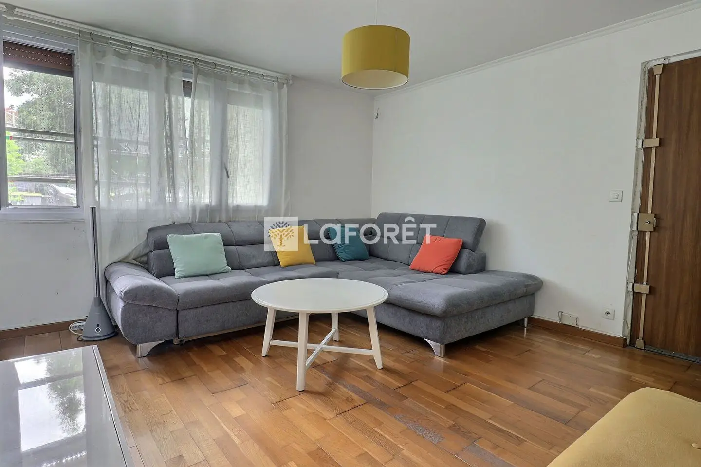 Apartment for sale in Vitry Sur Seine — 2 bedrooms, 49 m²