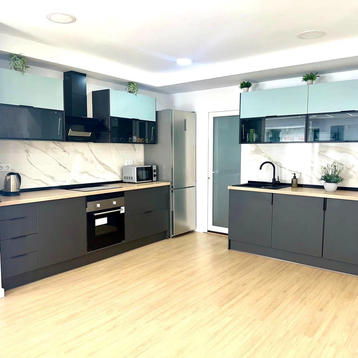 Flat for sale in Elche / Elx, Alicante photo 2