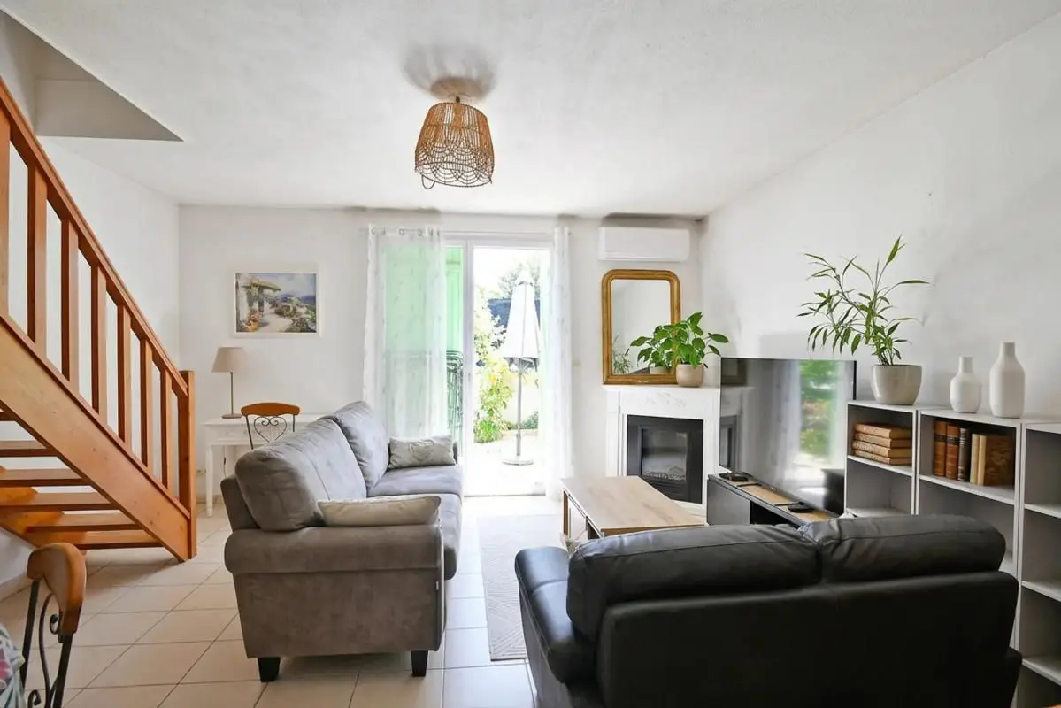 House for sale in Morieres Les Avignon — 2 bedrooms, 70 m² photo 3