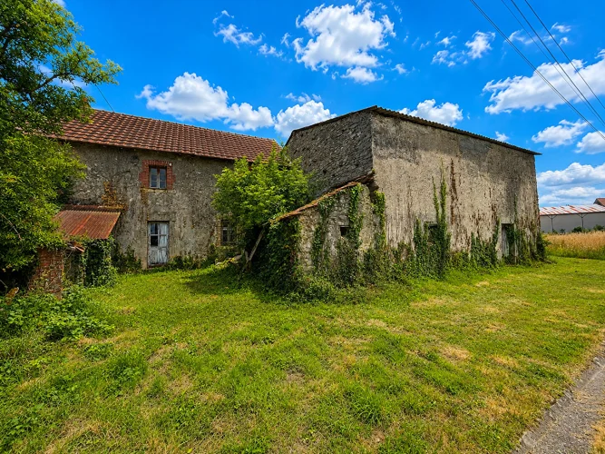 Haute Vienne - Bargain Price Renovation Project Waiting for you . photo 3