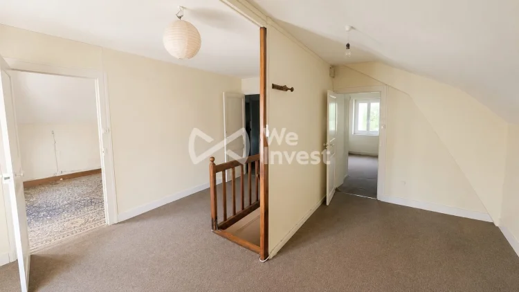 House to Renovate, Great Potential, in the Heart of Teloché photo 5