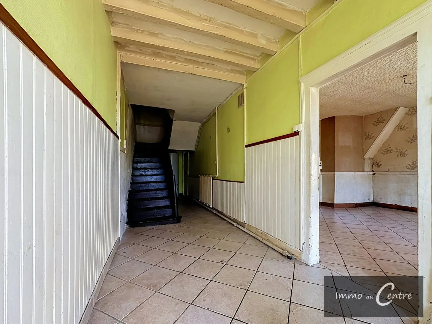 House for sale in Montmirail — 2 bedrooms, 98 m² photo 4