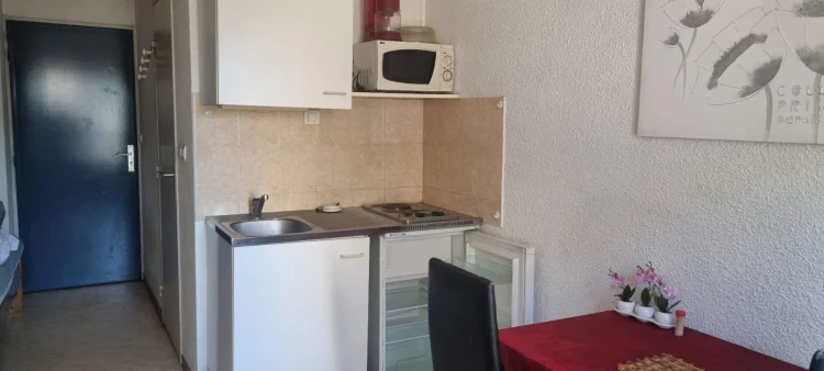 For Sale: 4 Studios + 1 Garage Located in Downtown Paray-Le-Monial photo 4