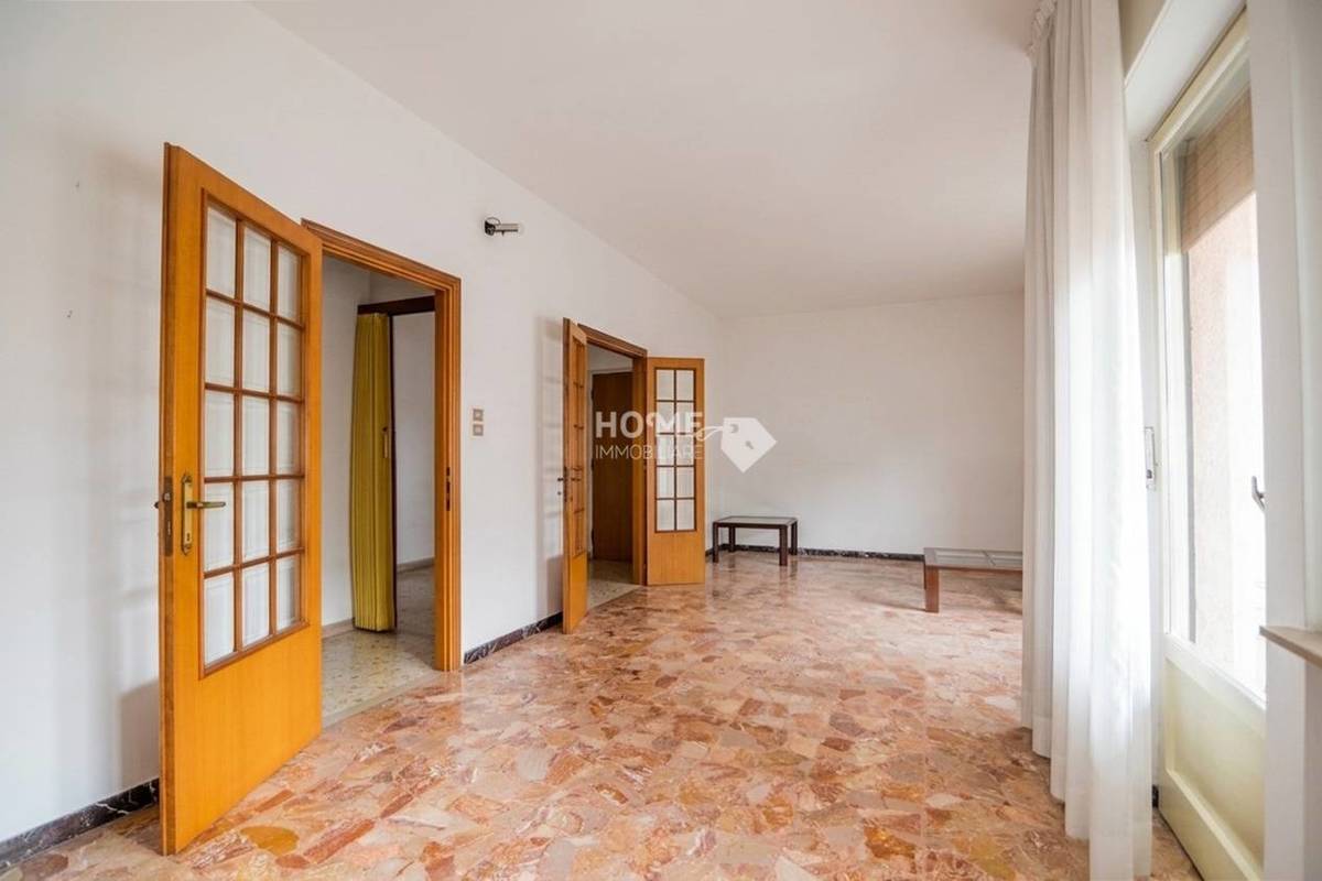 3 bedrooms apartment, 130 m² Macerata, Macerata (province) photo 2