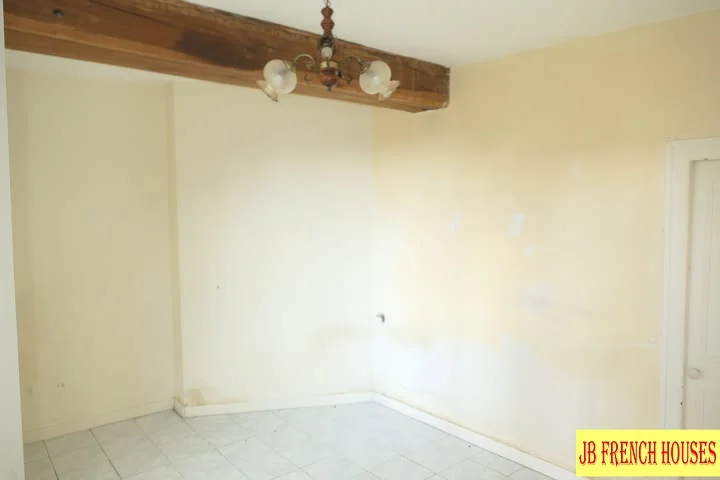 Detached Stone and Slate Property(143 sqm), Situated in a Village, in the Area of Barenton, with a photo 4