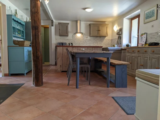 Delightful 3 Bedroom Character Cottage in the Vienne photo 4