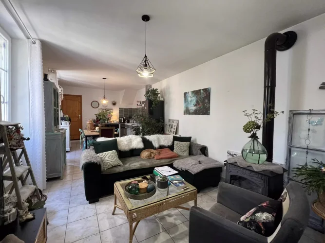 Authentic Stone Village House with Courtyard in Ste Croix À Lauze photo 3