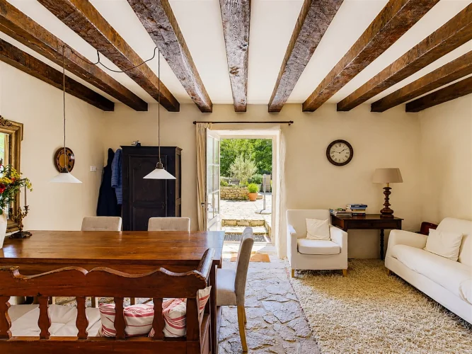 Charming Authentic Stone House photo 4