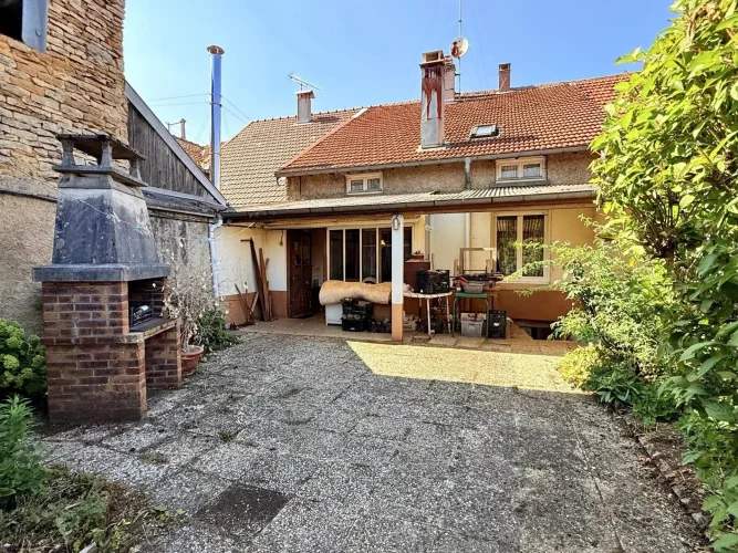 House with Garden