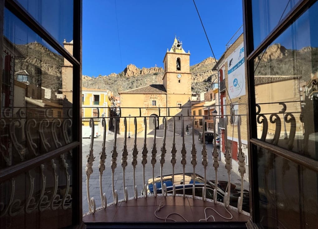 Townhouse for sale in Blanca, Murcia photo 3