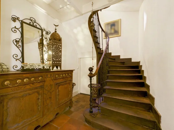 Character Property in the Heart of the Charming Village of Monflanquin photo 5