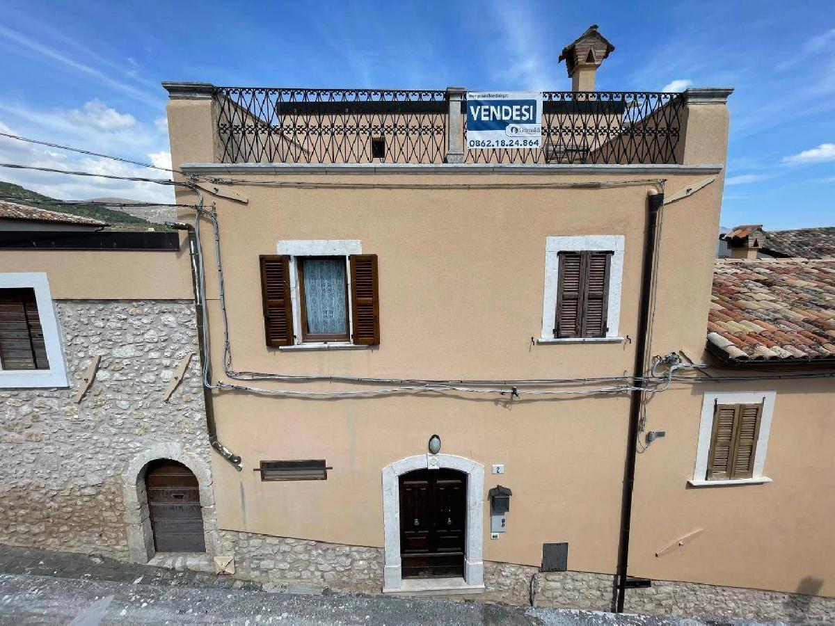 Property in Carapelle Calvisio